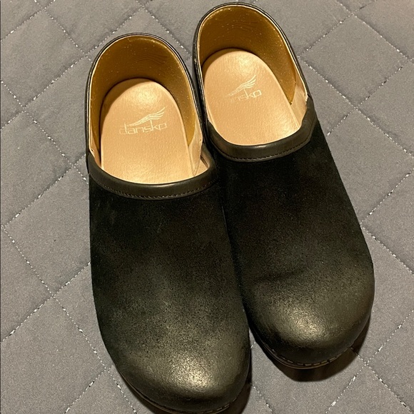 Dansko Black and Brown Leather Loafers - Picture 4 of 5